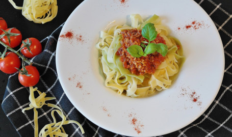 Tagliatelle A La Boloñesa Tagliatelle A La Boloñesa